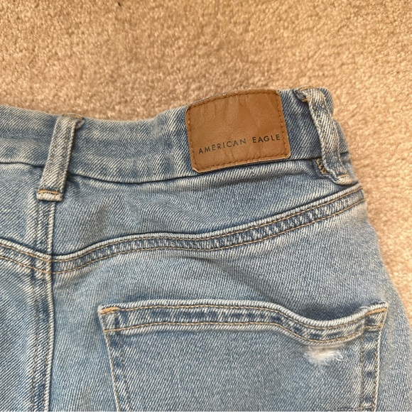 🦋 American Eagle Stretch Short Size 2 Distressed Medium Wash Skinny Jeans - Picture 7 of 15